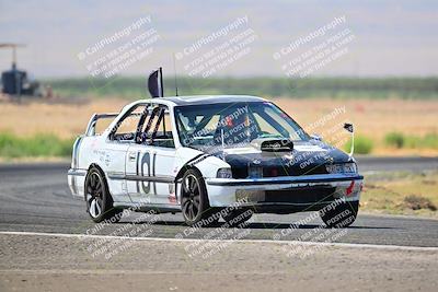 media/Sep-29-2024-24 Hours of Lemons (Sun) [[6a7c256ce3]]/Sunrise (1115a-1130a)/